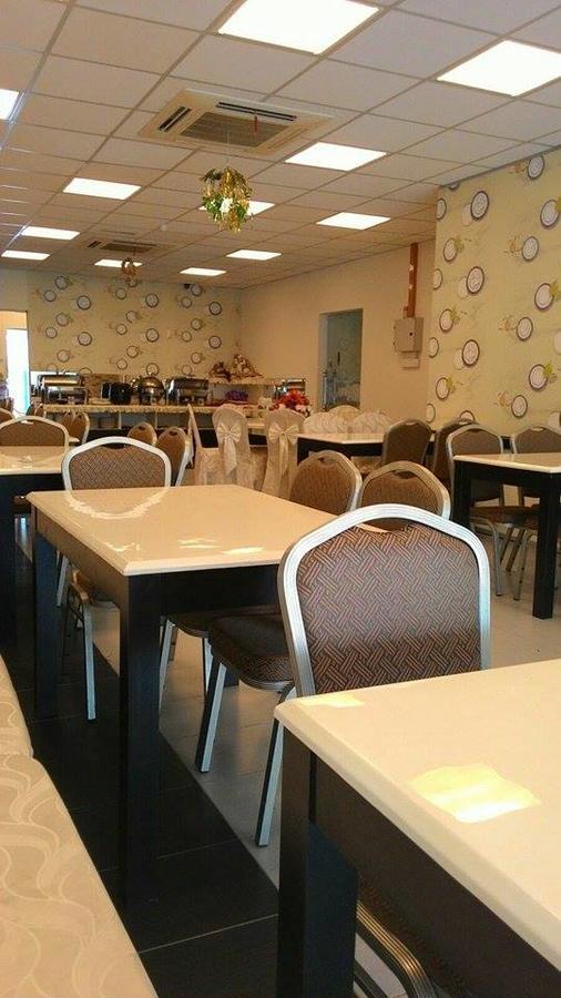 K Garden Hotel Parit Buntar Exterior photo